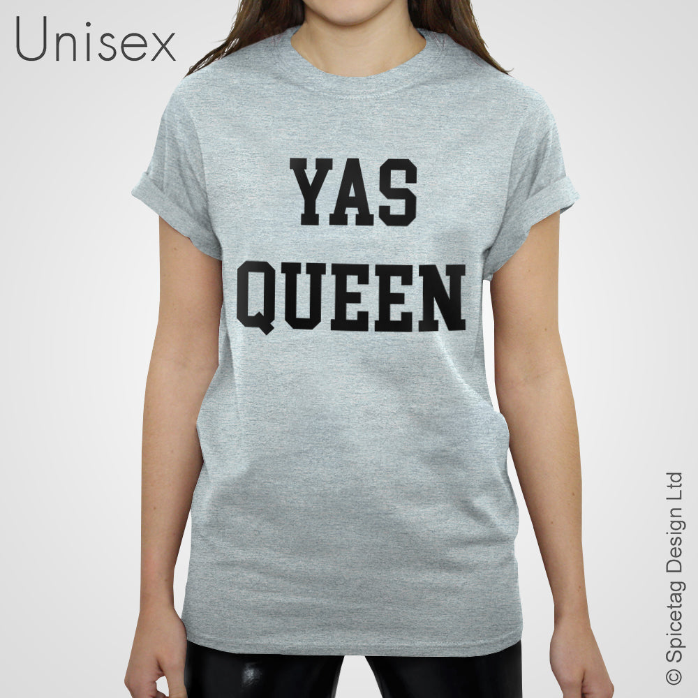 Gå rundt Indigenous Mægtig Yas Queen T-shirt – Spicetag